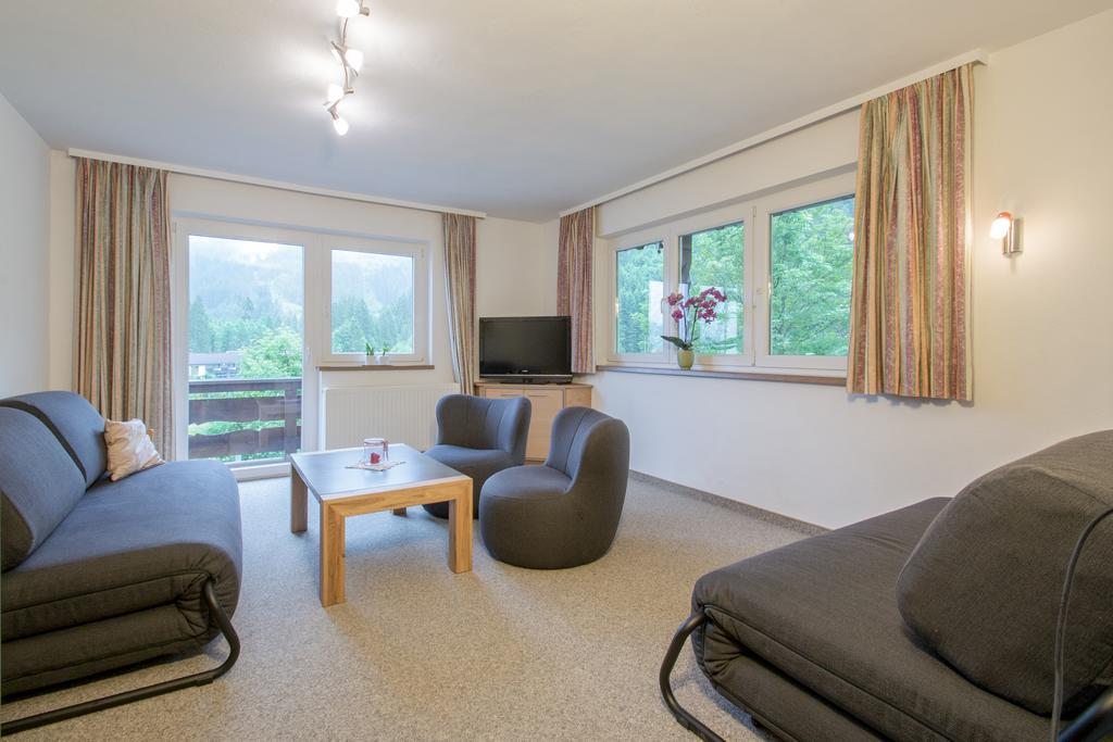 Ferienwohnung Pension Tirol Бихльбах Экстерьер фото